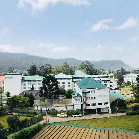 City Apartment'S Nuwara Eliya Esterno foto